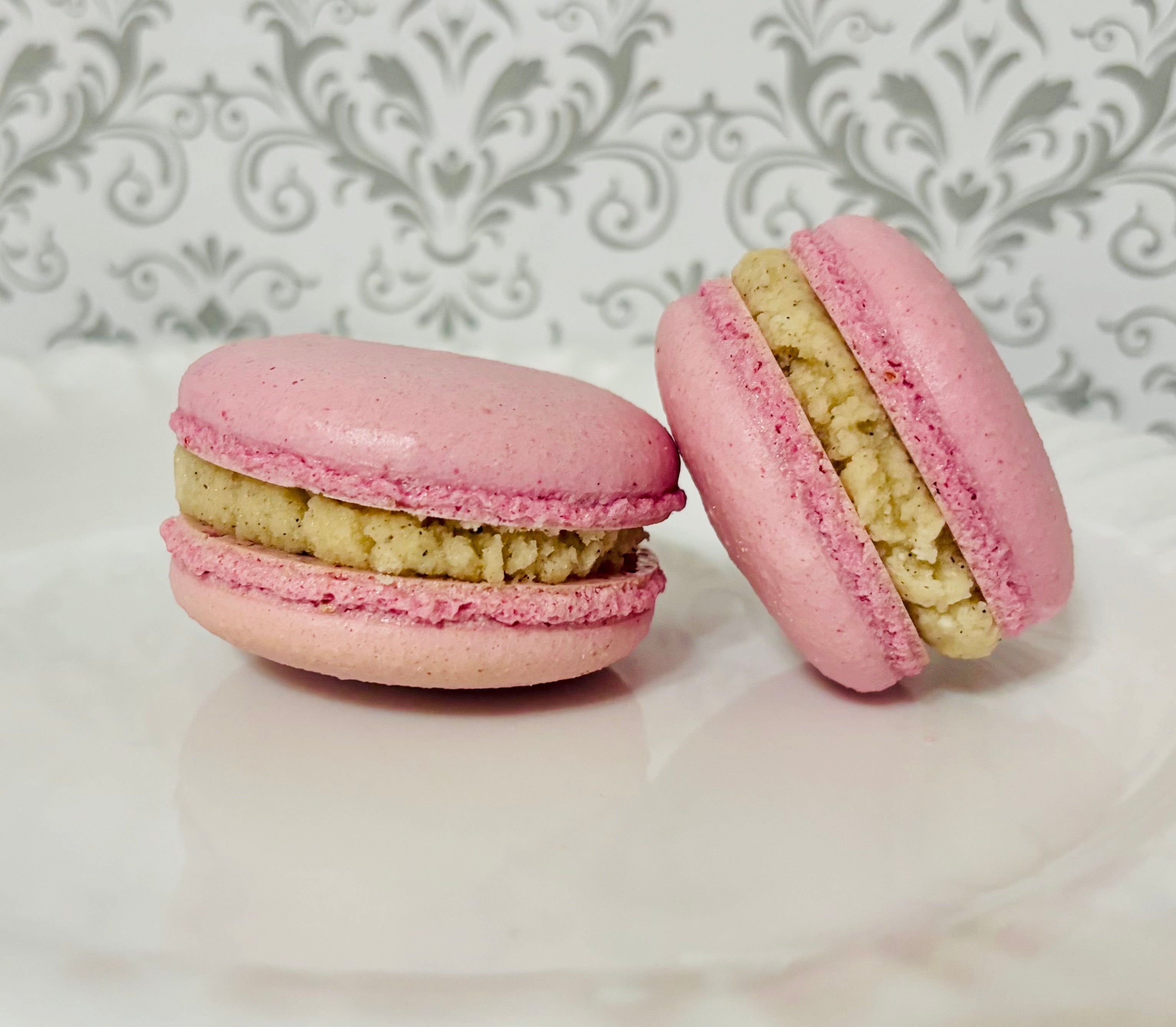 Strawberry Macaron